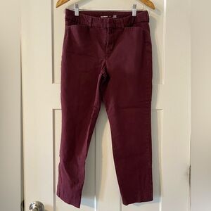 Old Navy Women's Pixie Capri
